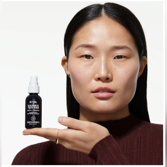 YOUTH TO THE PEOPLE Retinal + Niacinamide Youth Serum - Picture 3 of 4